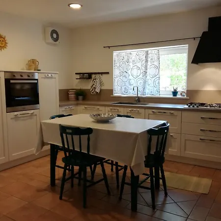 Homely بيت للعطل سامبييري